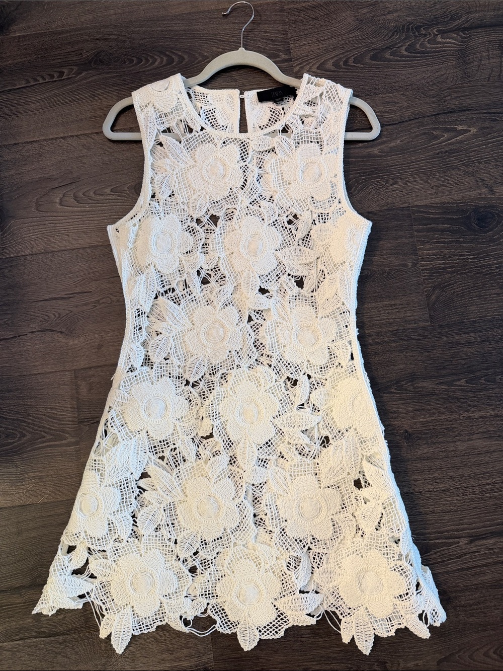 ZARA Bloggers Favorite White Crochet Floral Dress